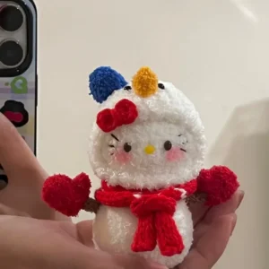 Crochet Snow Cat Figurine Charm – Winter Motif Knit Accessory Gift