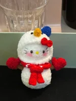 Crochet Snow Cat Figurine Charm – Winter Motif Knit Accessory Gift - Image 2