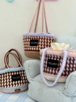 Crochet Canelé Texture Tote – Twill Check Knit Shoulder Accessory