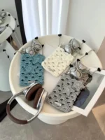 Crochet Shell & Star Phone Pouch – Ocean Motif Crossbody
