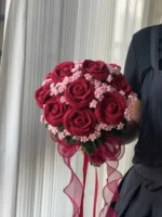 Crochet Red Rose Arrangement – Handcrafted Wedding Décor
