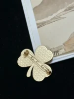 Song Brocade Clover Brooch – Three Abundances - Image 3