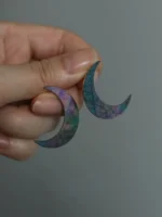 Chinese Lacquer Crescent Studs Earrings– Moon Phases – Mother-of-Pearl & 925 Silver - Image 7