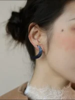 Chinese Lacquer Crescent Studs Earrings– Moon Phases – Mother-of-Pearl & 925 Silver - Image 11