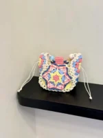 Crochet Starburst Pouch – Figurine Granny Square & Beaded Handle - Image 2