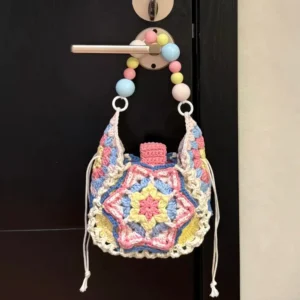 Crochet Starburst Pouch – Figurine Granny Square & Beaded Handle