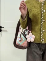 Crochet Granny Square Tote – Heritage Chunky Knit Floral Motif - Image 3