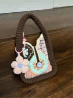 Crochet Granny Square Tote – Heritage Chunky Knit Floral Motif