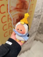 Crochet "Penguin Star" Charm – Interchangeable Outfit Amigurumi - Image 3