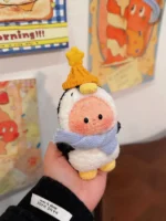 Crochet "Penguin Star" Charm – Interchangeable Outfit Amigurumi - Image 15