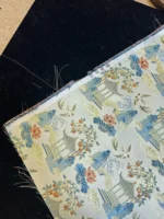 Song Brocade Claw Clip – Four Seasons Pavilion - Image 3