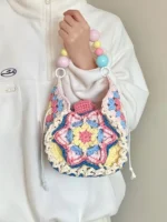 Crochet Starburst Pouch – Figurine Granny Square & Beaded Handle - Image 4