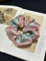 Song Brocade Scrunchie – Master Li's Radiant Dawn
