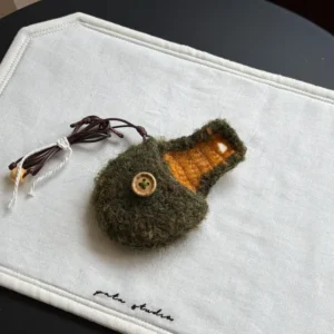 Crochet "Orange Soda" Earphone Pouch – Vintage Green & Orange Airpods Case